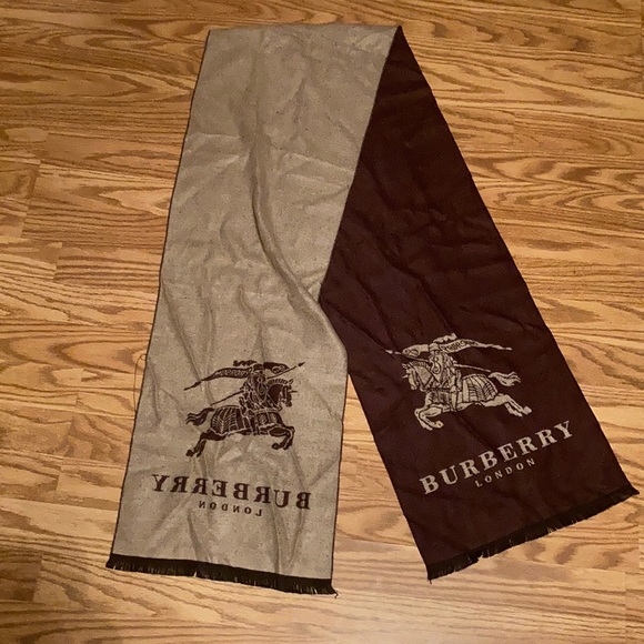 100% cashmere burberry scarf - Picture 1 of 4
